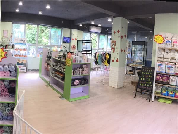 圣宠宠物(龙茗路店)龙茗路1709号欧风新天地对面